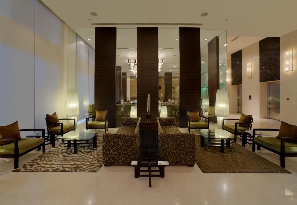 Radha Regent Electronic City Bangalore Exteriör bild