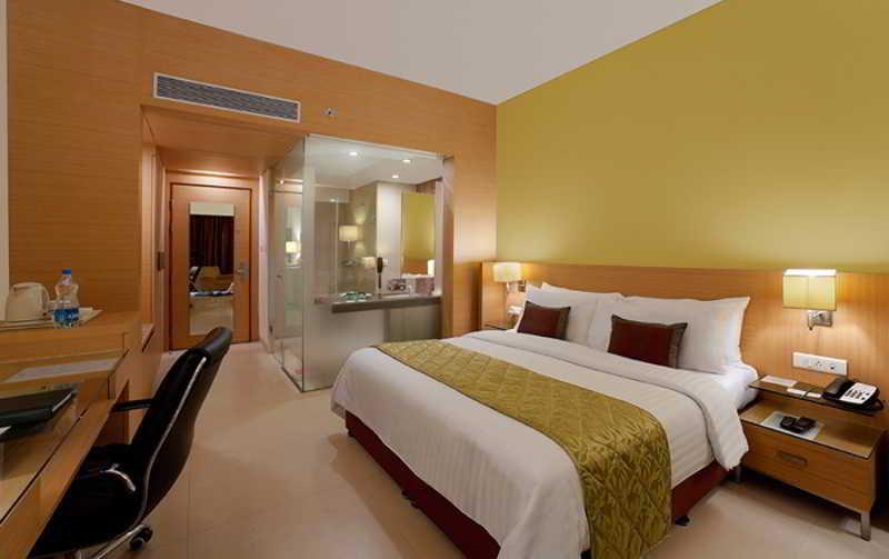 Radha Regent Electronic City Bangalore Exteriör bild
